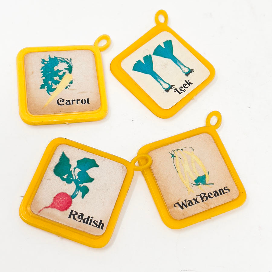 Vintage Arjon Pot Holder Magnet Memo Holders (4)