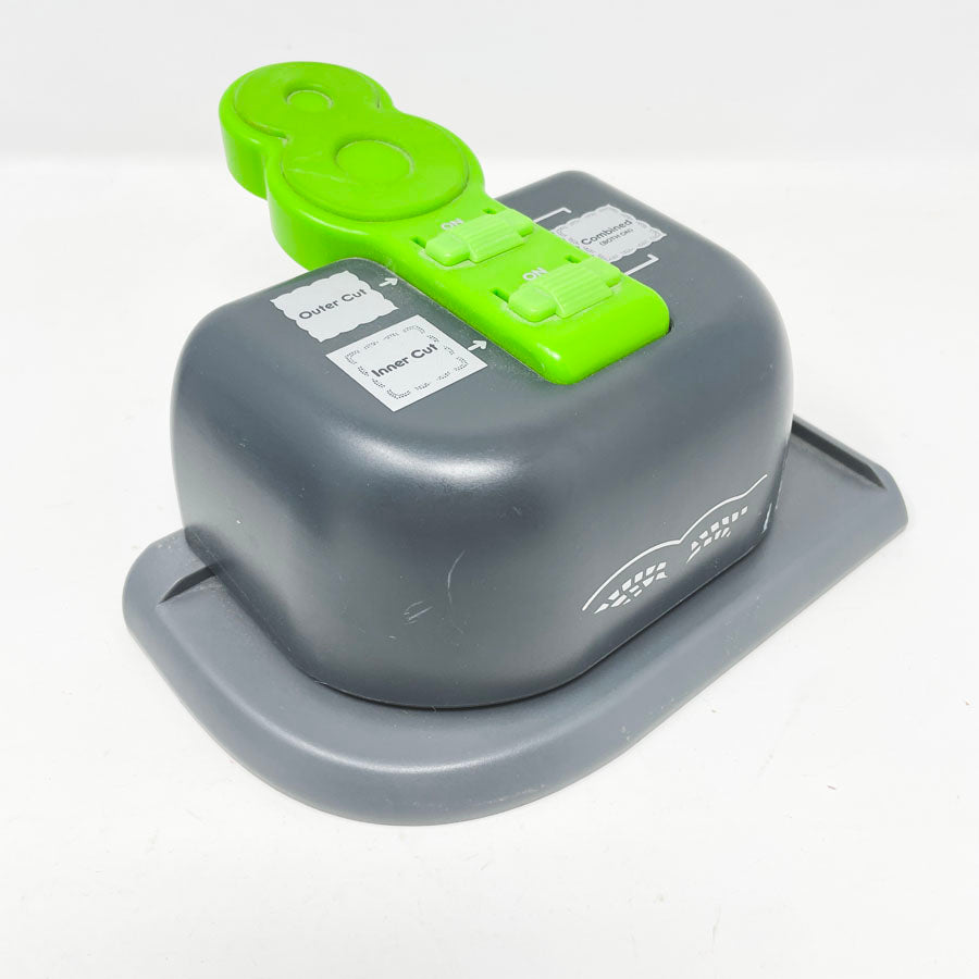 We R Memory Keepers Lucky 8 Paper Punches