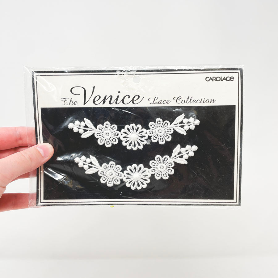 The Venice Lace Collection - White Lace Flower Applique (1)