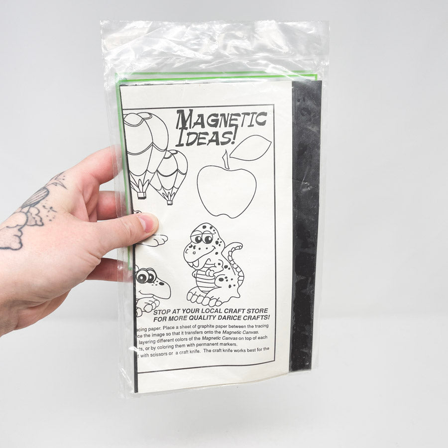 Darice Magnet Canvas