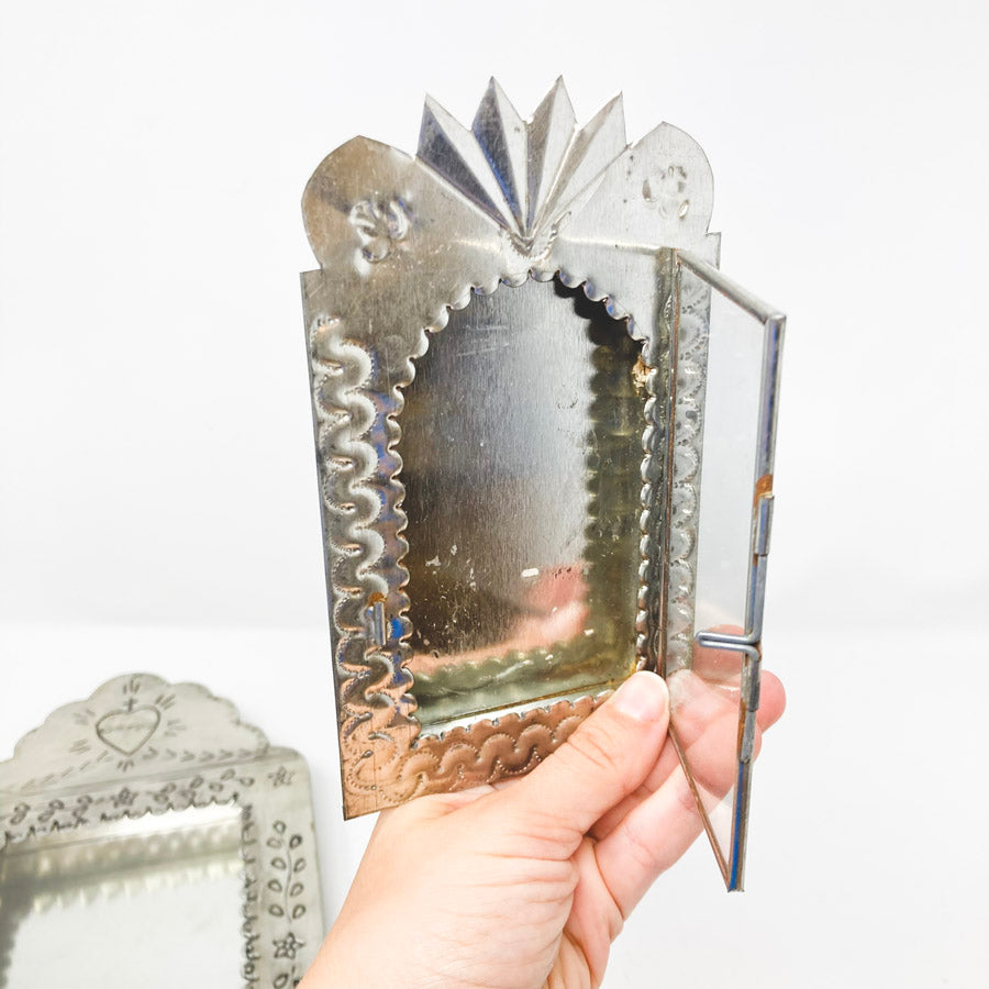 Folk Art Tin Shadow Box (1)