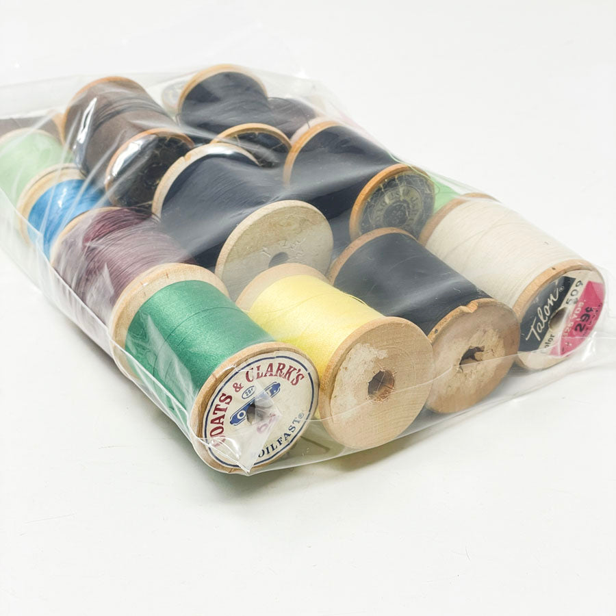 Lotsa Wood Thead Spools Bundle