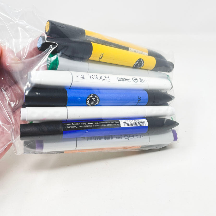 Large Bundle of Dual Tip Art Markers