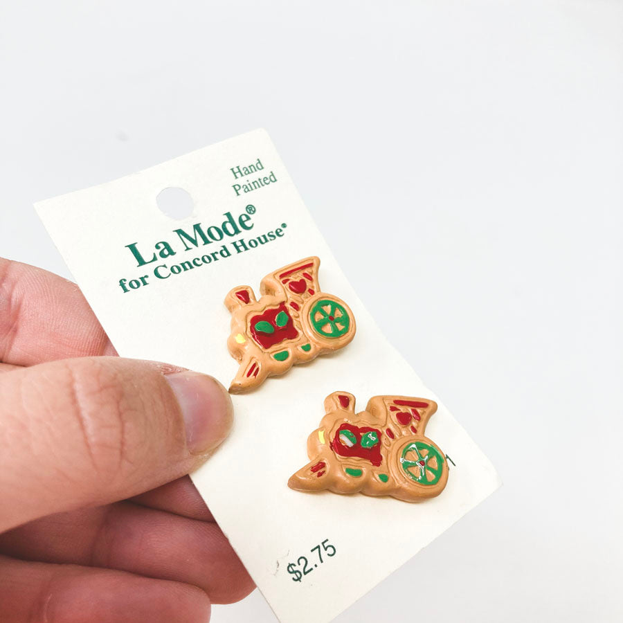 Holiday Train Buttons – La Mode for Concord House