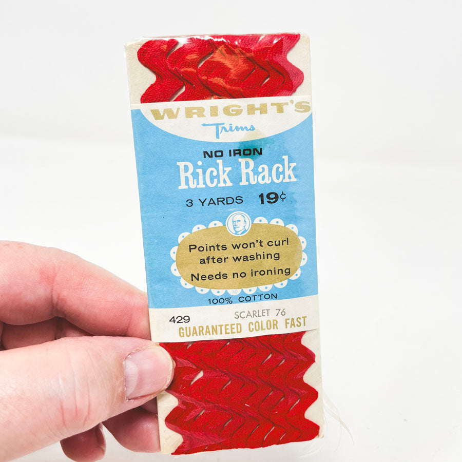 Wrights Rick-Rack Points 3yds - Scarlet