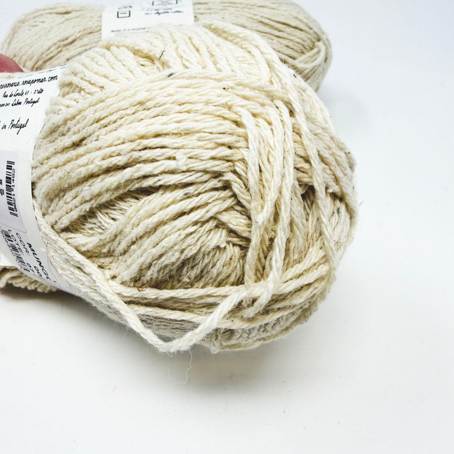 Retrosaria Rosa Pomar Yarn - Natural (1)