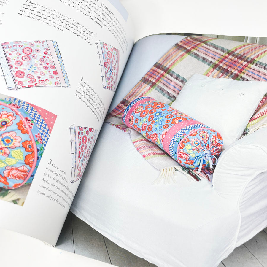 Quick and Easy Pillows & Cushions Book