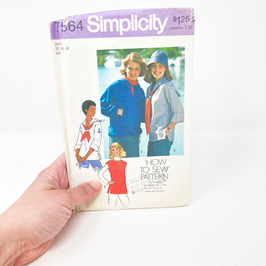 Simplicity 7564 Sewing Pattern - Top (16-18) - 1976