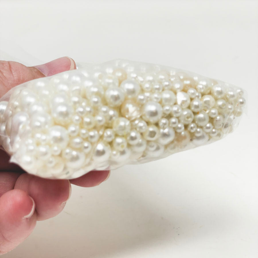 Bundle of Plastic Pearlized Beads