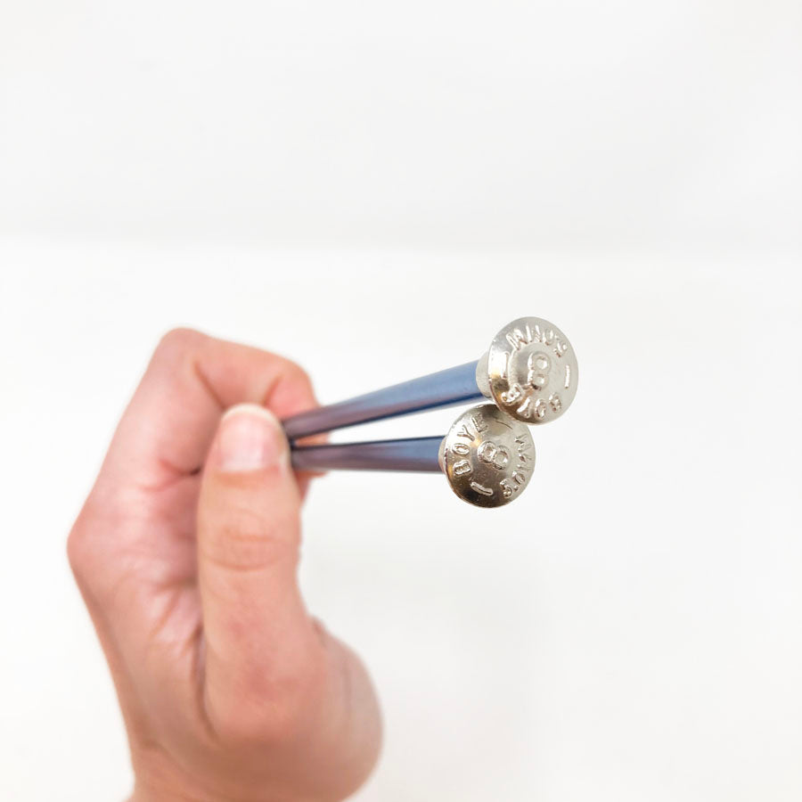 US 8 Knitting Needles