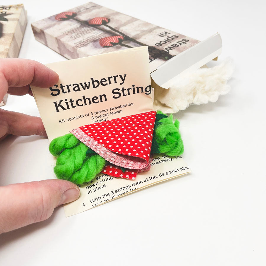 Vintage Kitchen Spice String Craft - Sewing Kits