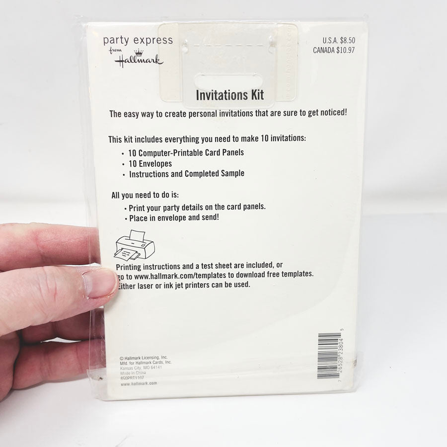 Hallmark Summer Picnic invitation Set