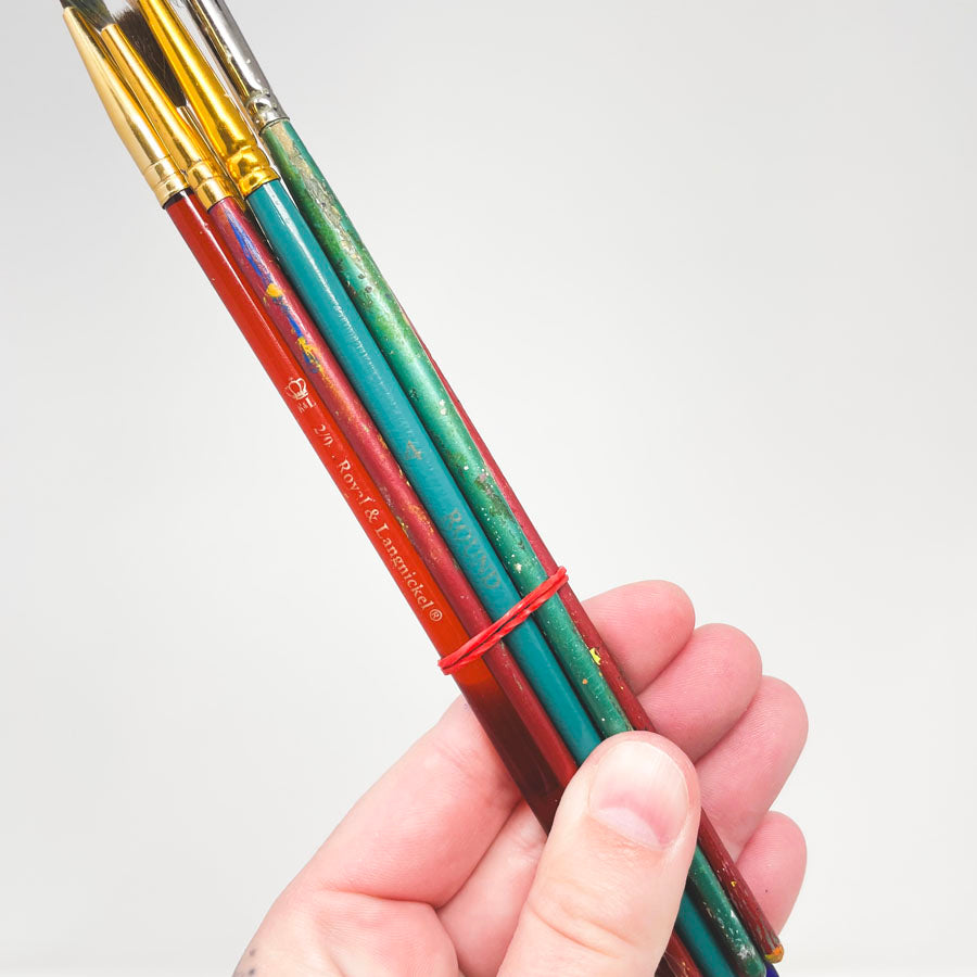 Assorted Small Paintbrushes - 7 Pack