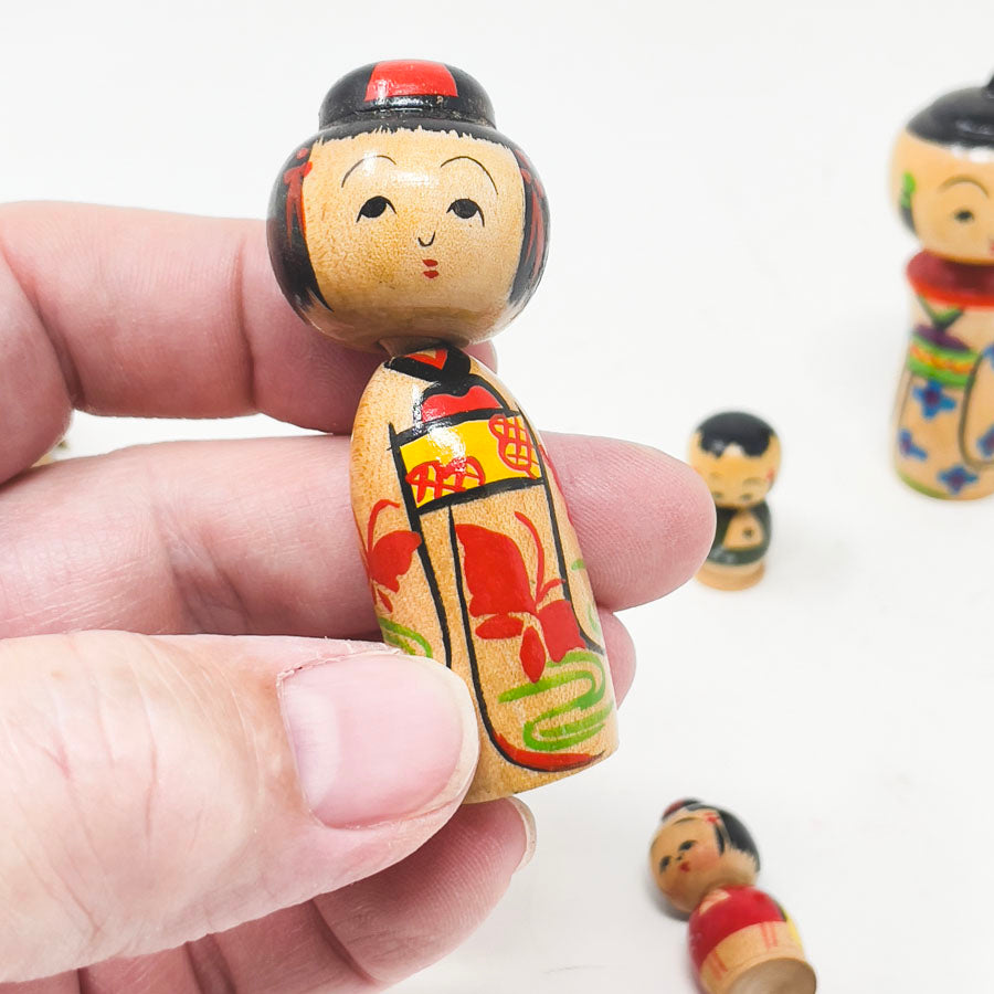 Vintage Kokeshi Nodding Head Dolls - Family of Four