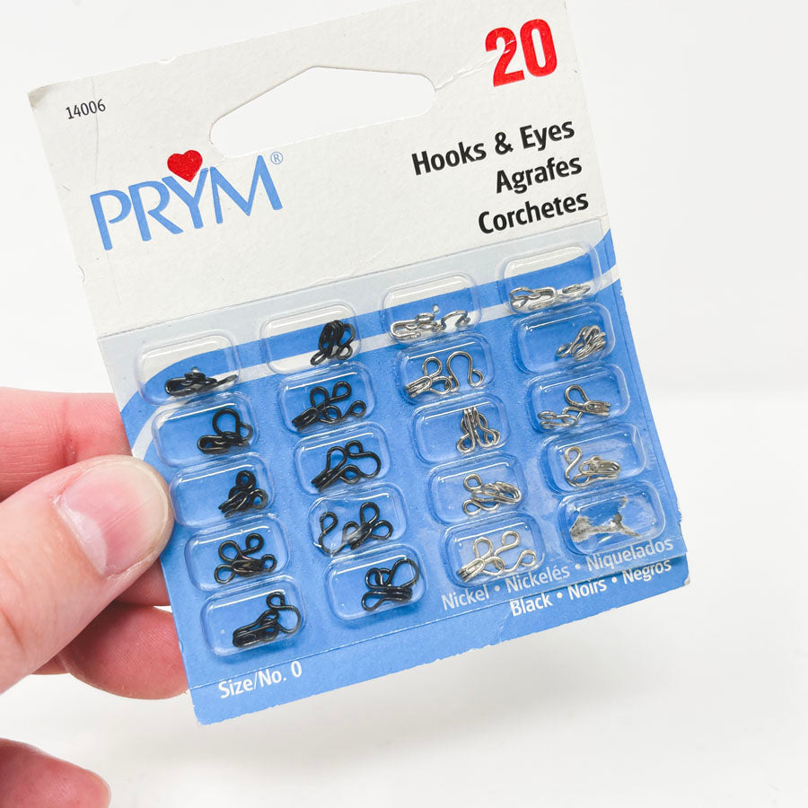 Prym Hooks and Eyes- Nickel and Black