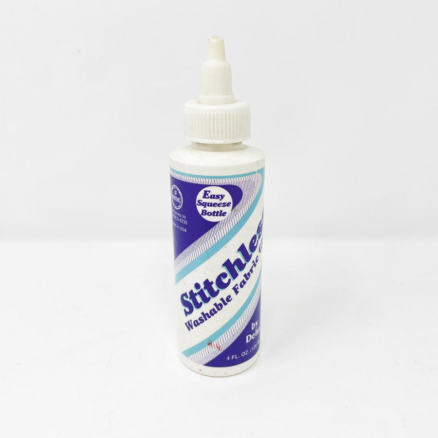 Stitchless Washable Fabric Glue by Delta