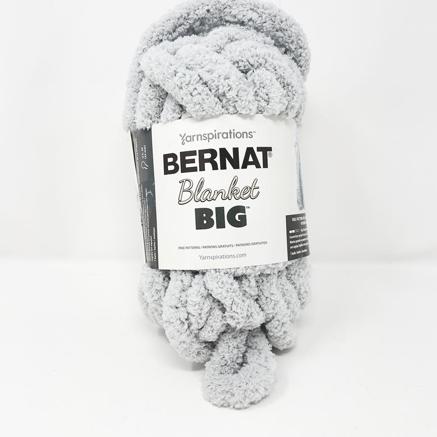 Bernat Blanket Big Yarn - Misty Gray