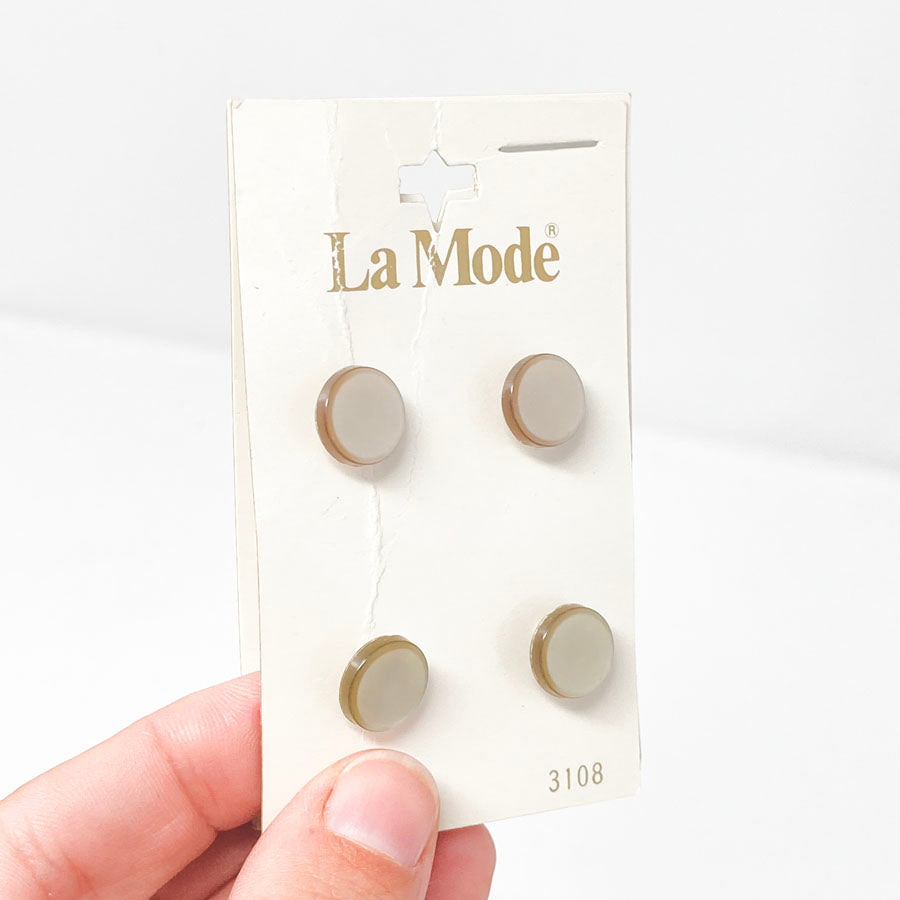 La Mode Pack of buttons- you choose