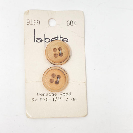 la petite wood button