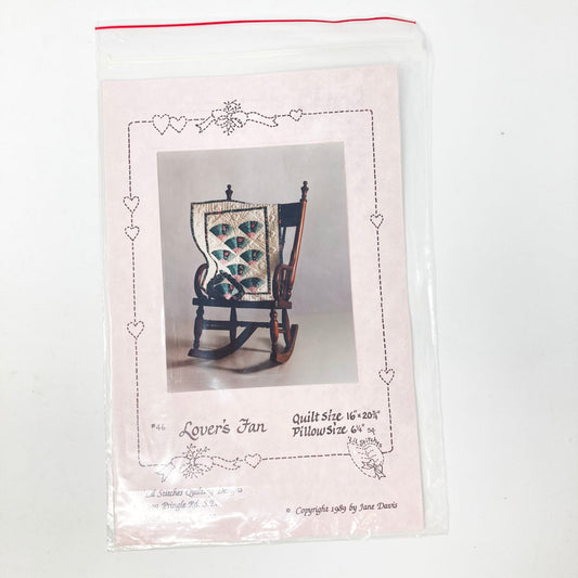 1989 Lover's Fan Quilting Pattern by Lil Stitches Quilting Designs