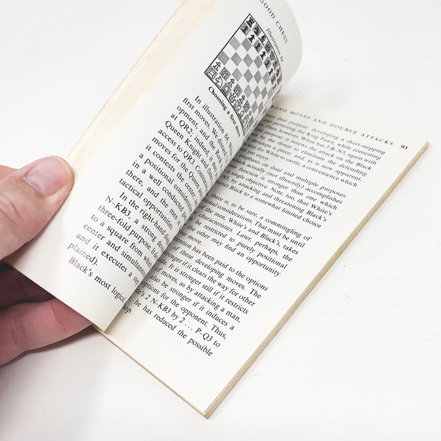 The New York Times Guide To Good Chess Book by I. A. Horowitz