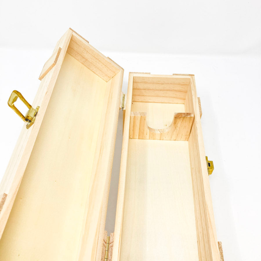 Wood Chest with Latch (14"x4") (1)