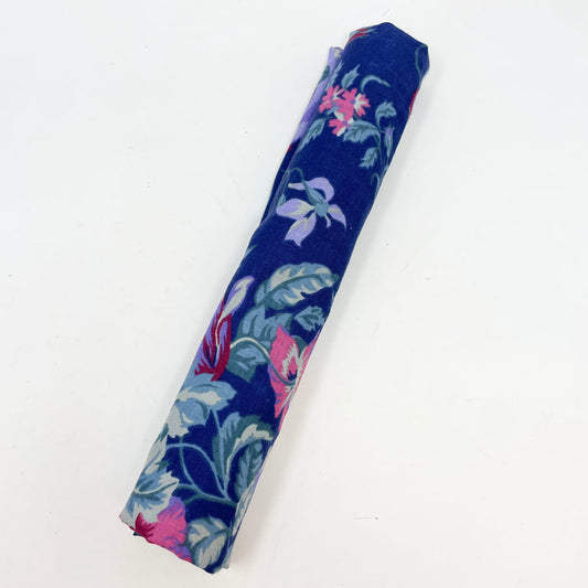 33" x 52" Navy Blue Floral Shirt Weight Fabric