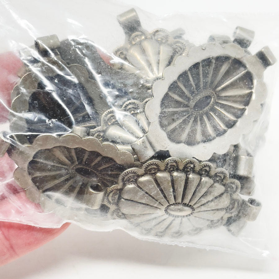 Metal Medallion Links