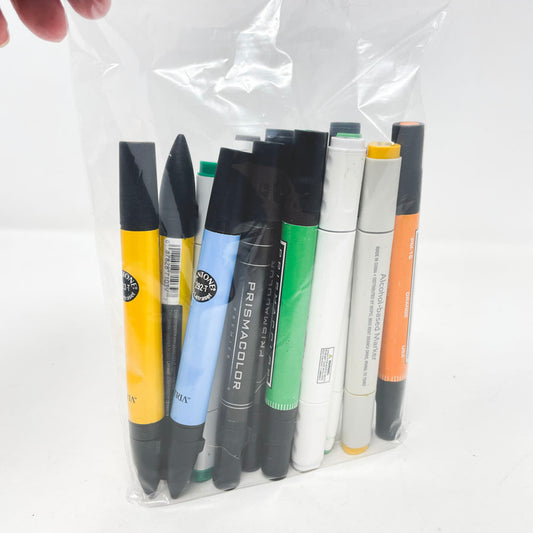 Large Bundle of Dual Tip Art Markers