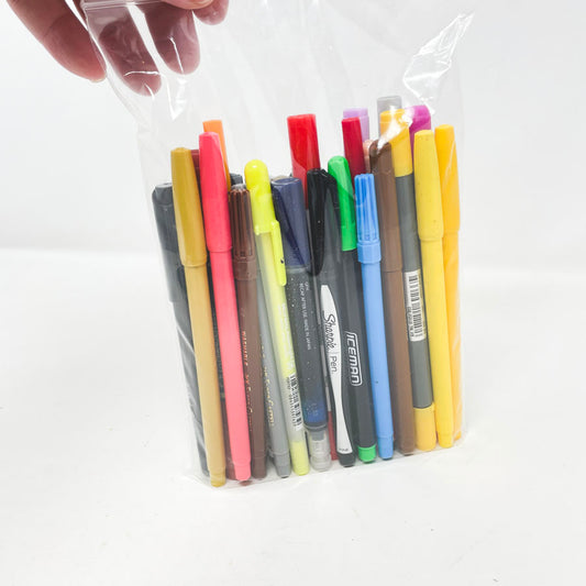 Large Bundle of Fine Point Art Markers