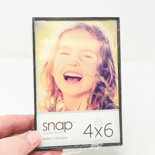 4" x 6" Plastic Snap Frame