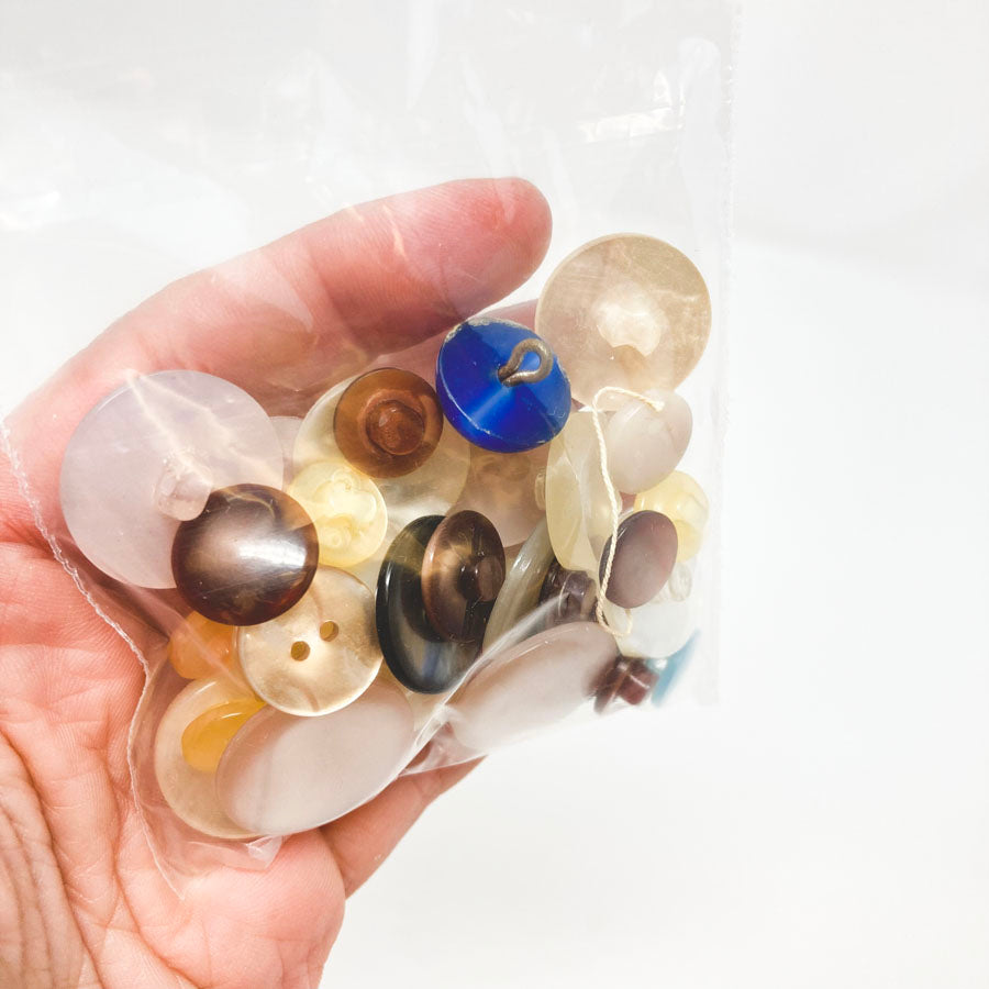 Medium Bag of Asst. Shank Buttons