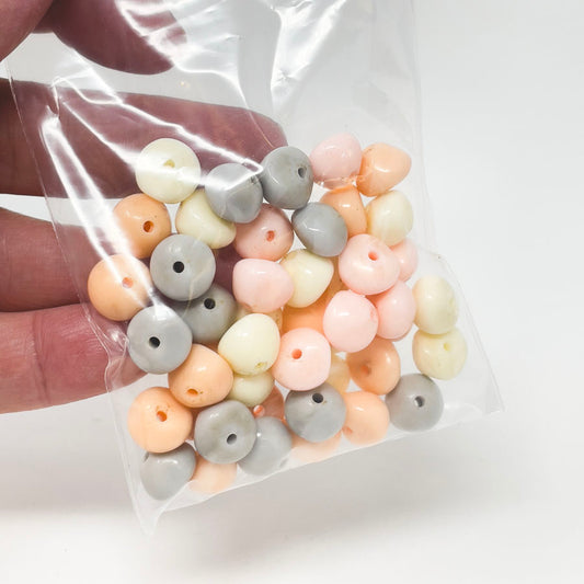 Pastel Plastic Bead Pack