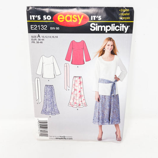 Skirt & Top - Simplicity Sewing Pattern E2132 (10-18) - 2011