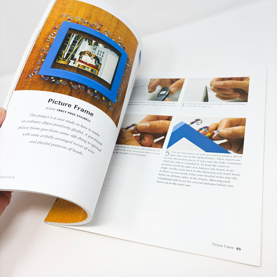 The Weekend Crafter - Beading by Paige Gilchrist Blomgren