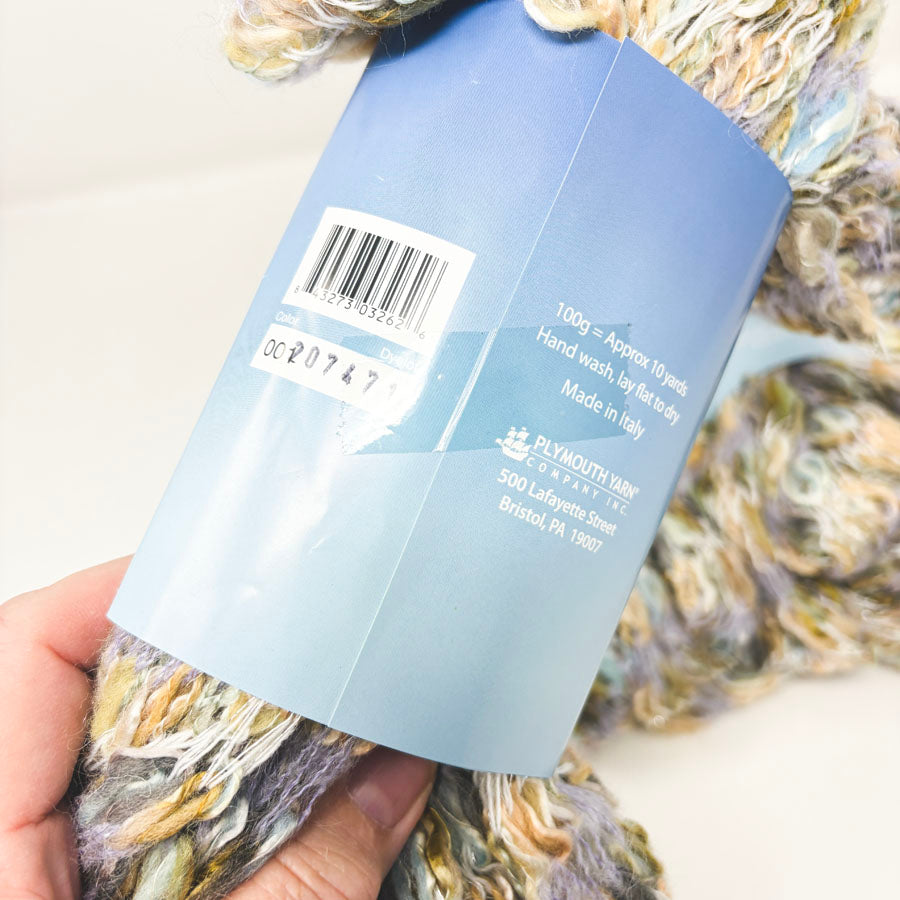 Scandalicious Scarf/Ruffle Yarn by Plymouth Yarn (1)