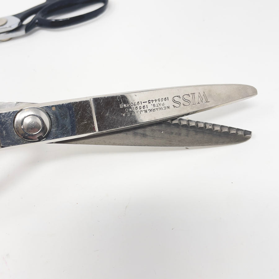 Vintage Metal Pinking Shears
