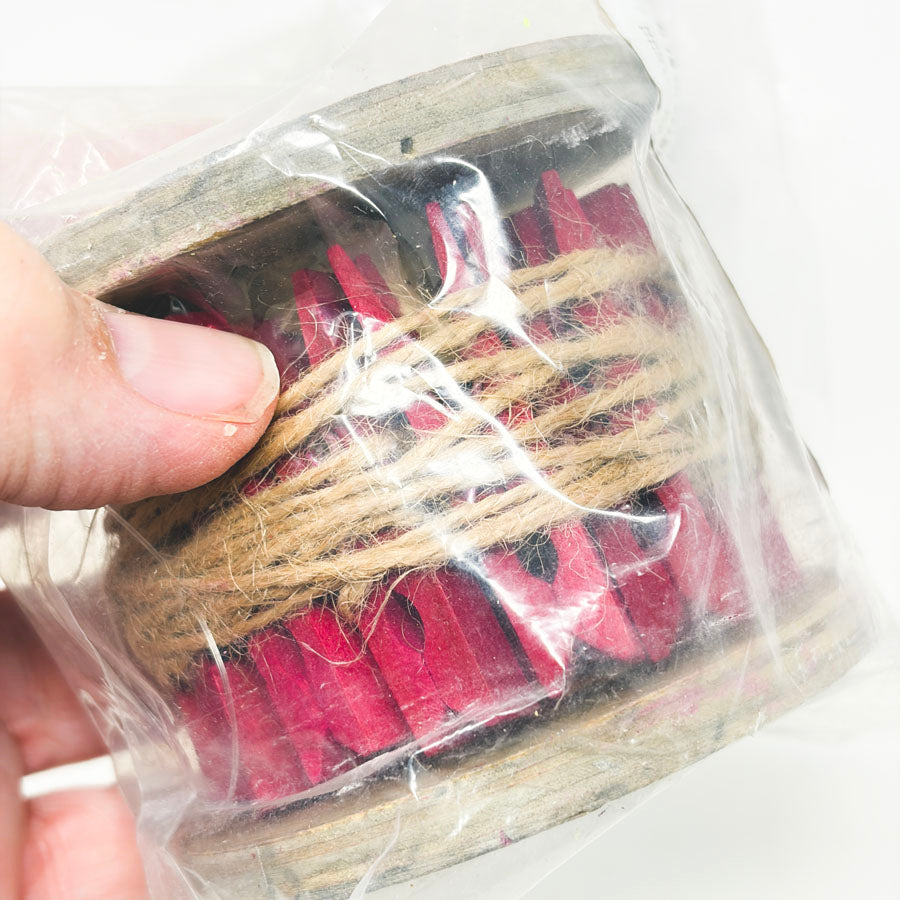 Clothes Pin Jute Photo Rope