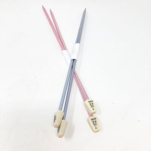 Bates Knitting Needles (1)