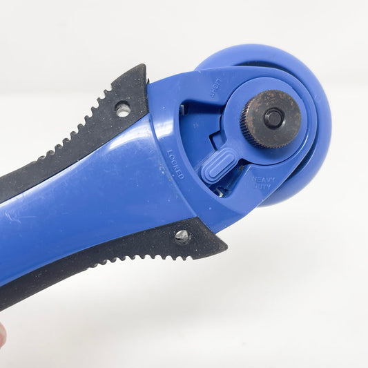 KAI Blue Rotary Cutter