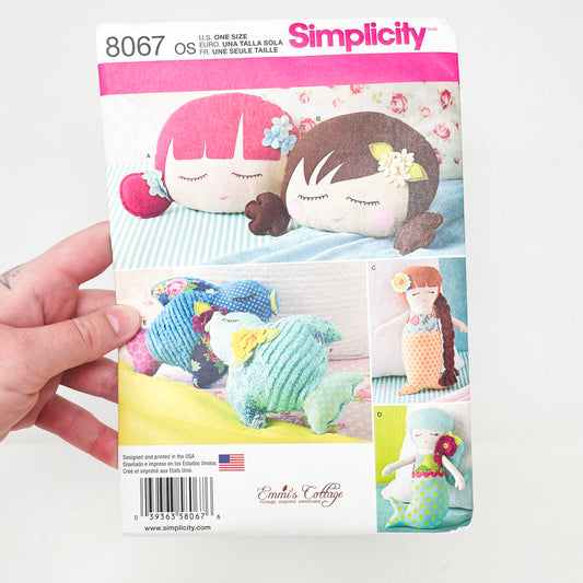 Simplicity 8067 Sewing Pattern - Stuffed Doll Face Pillow, Mermaids and Birds