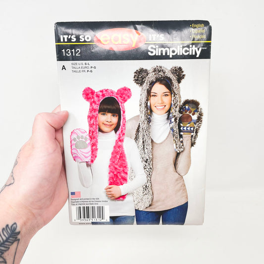 Simplicity 1312 Sewing Pattern - Adult and Child's Animal Hat Each in Three Sizes