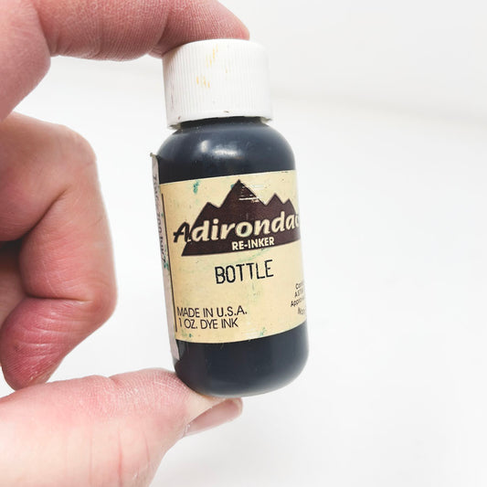 Bottle (Green) Adirondack Stamp Pad Re-Inker