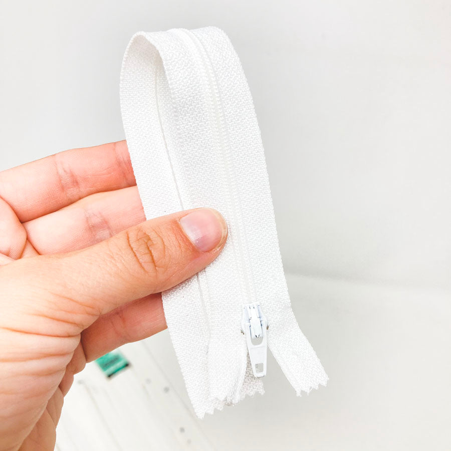 White Zipper- Variety Lengths