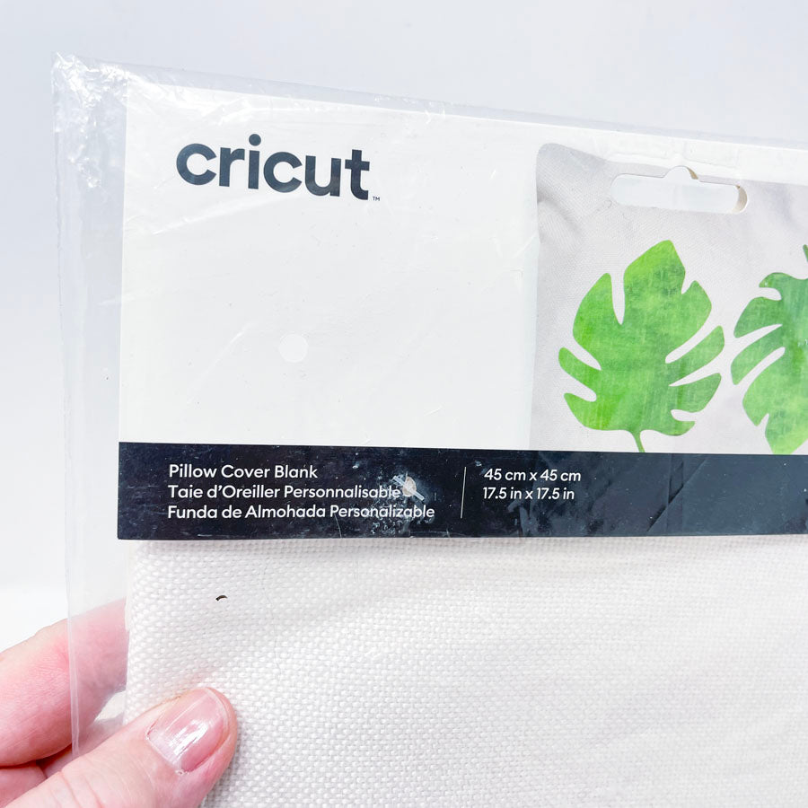 Cricut Pillow Cover Blank - 17.5" x 17.5" White