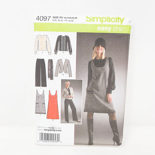 2006 Simplicity Outfit - 4097 - Size 12-20