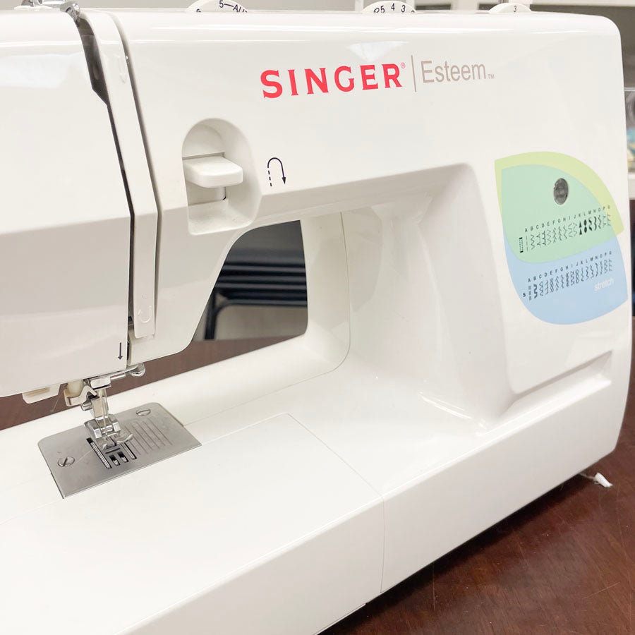 Singer 1732 Esteem Sewing Machine