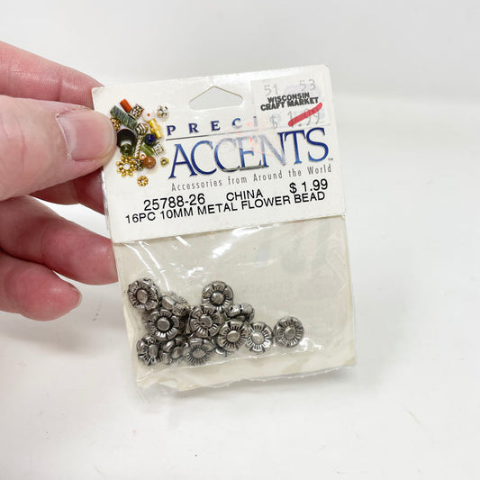 10mm Flower Beads